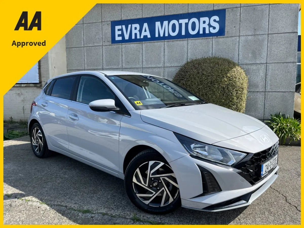 Hyundai i20 Plus Automatic 1.0 Petrol - Image 1