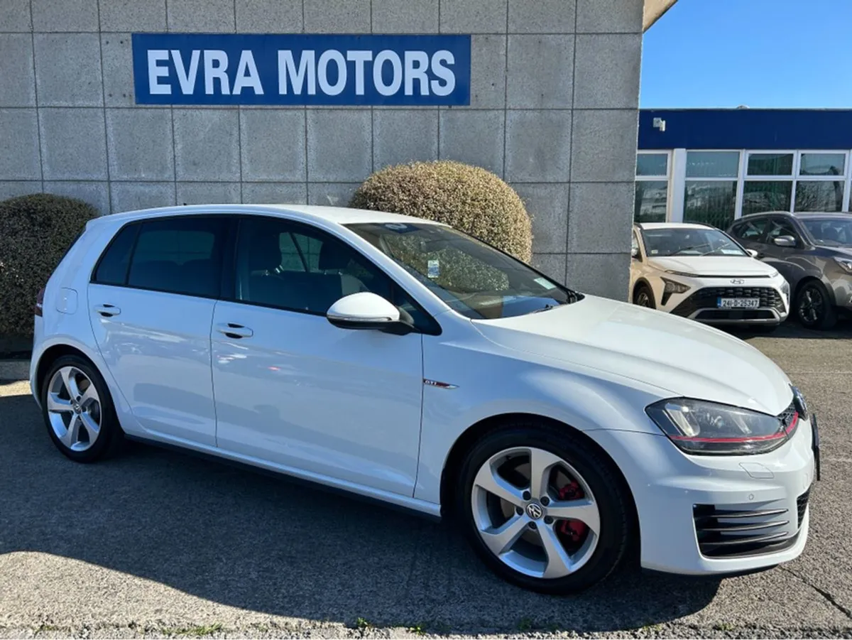 Volkswagen Golf  summer Sale  1 000 Reduction  GT - Image 3