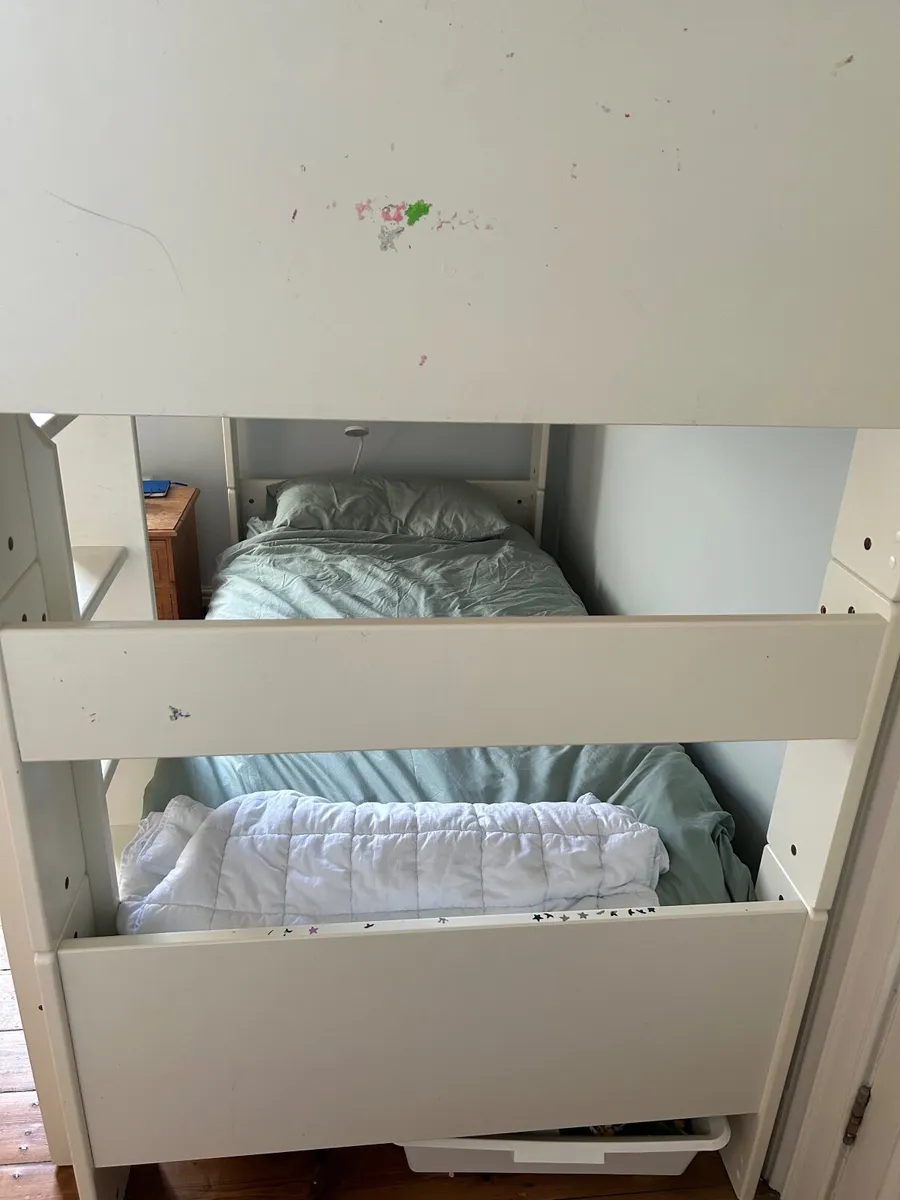 Bed/bunk bed - Image 2