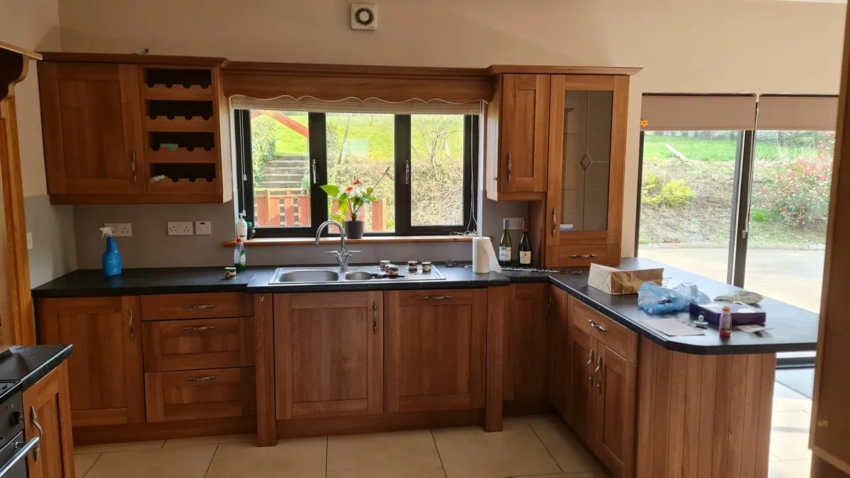 Kitchen units - Image 3