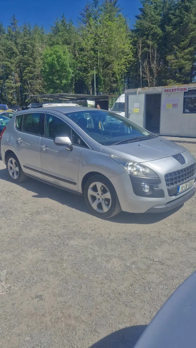 Peugeot 3008 2010 - Image 1