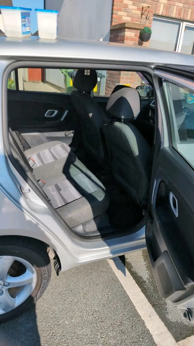 SKODA FABIA SPORT 1.2 - Image 4