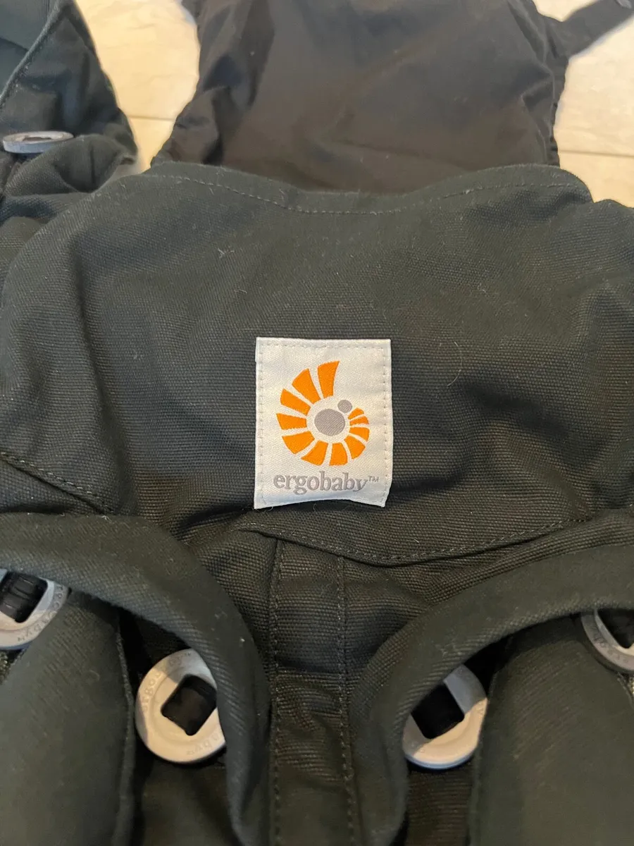 Ergobaby Omni 360 Baby Carrier - Image 4