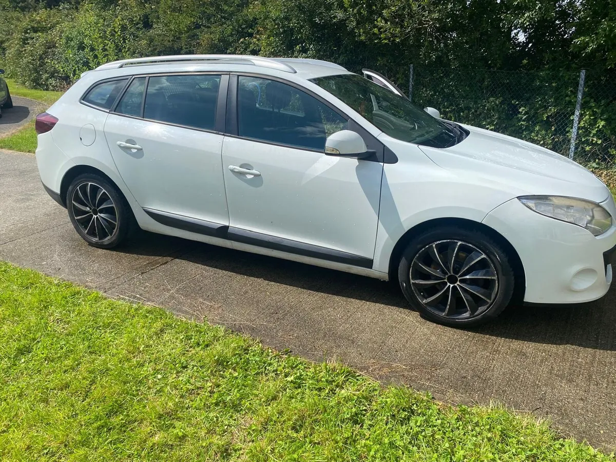Renault Megane 2011 - Image 3