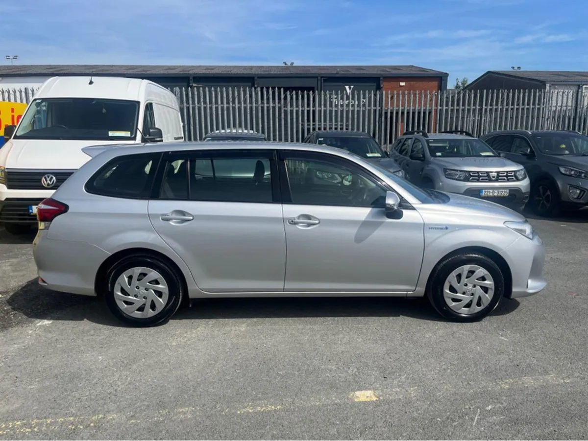 Toyota Corolla Fielder Daa-nke165g Finance Availa - Image 4
