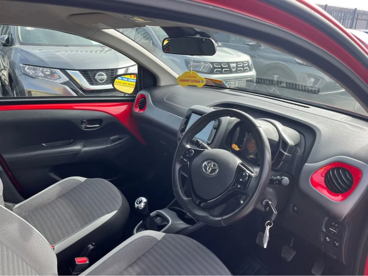 Toyota AYGO 1.0 Xplay Sphone 4DR Finance Availabl - Image 4
