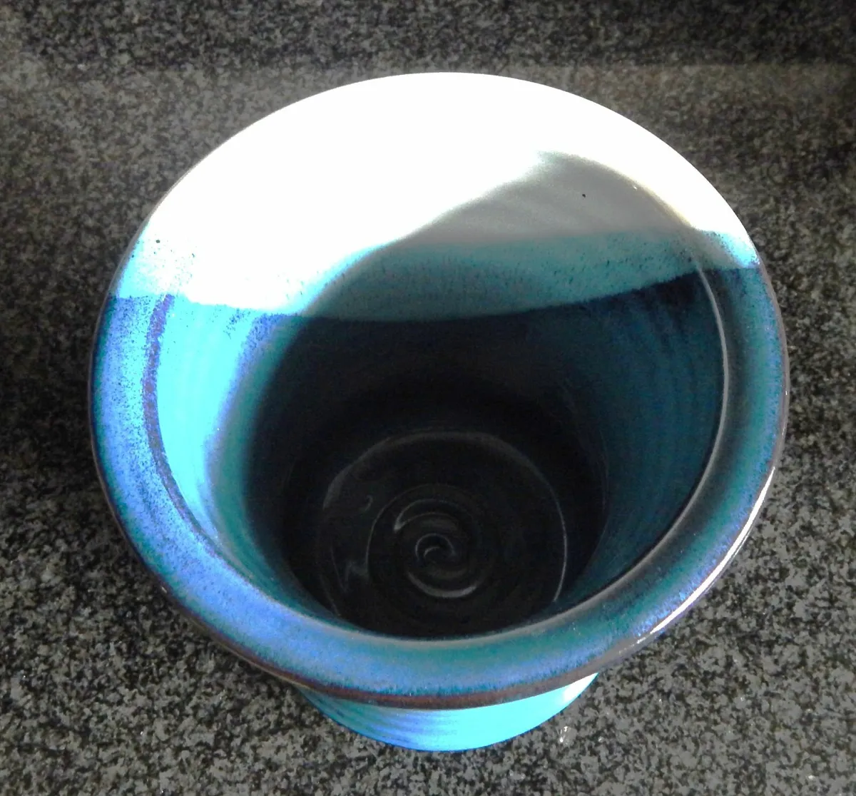 Shanagarry Pottery ‘Atlantic Wave Collection’ Vase - Image 3