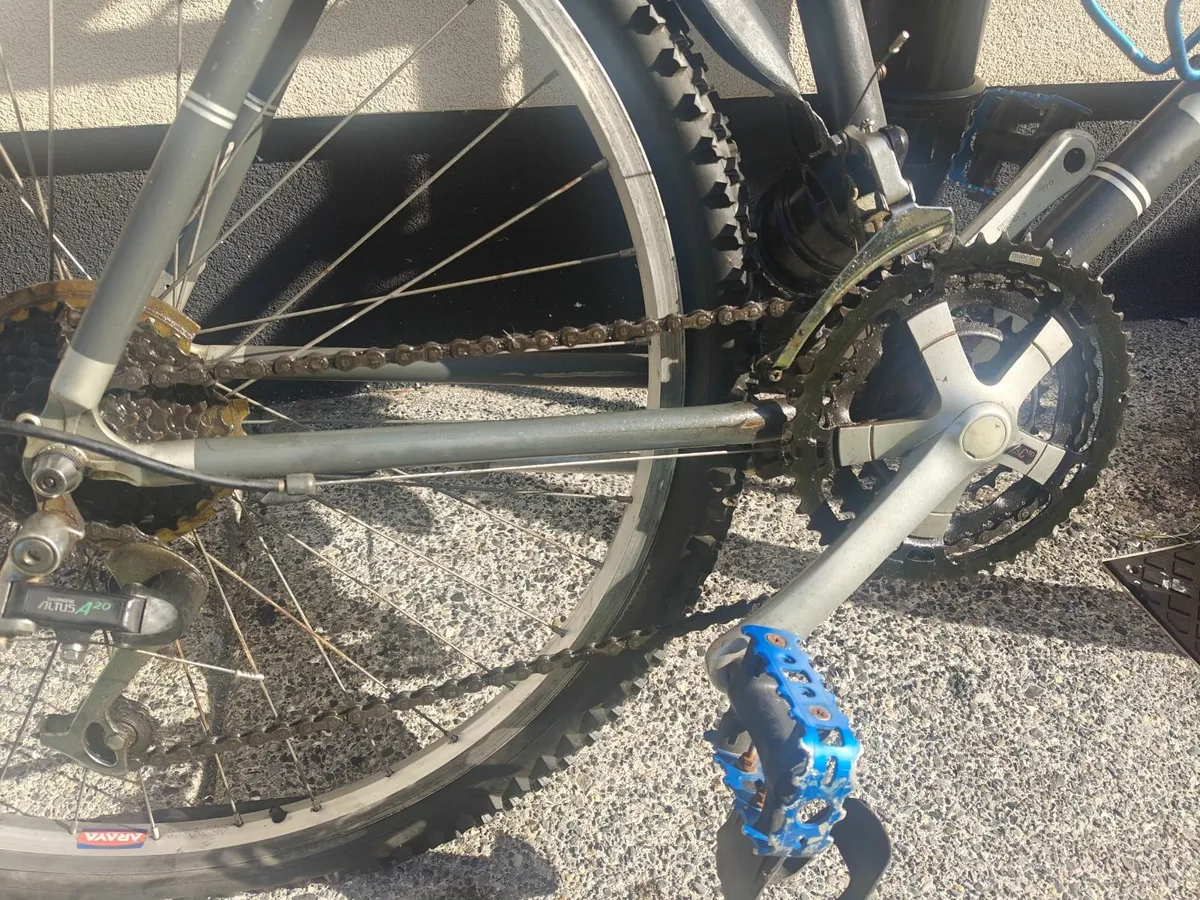 Marin Mountain Bike - Image 3