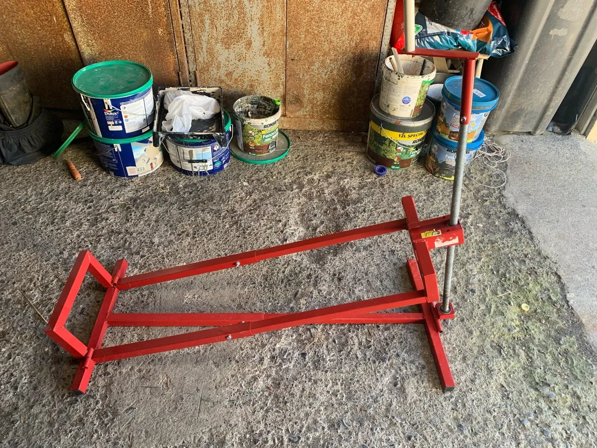 Ride On Lawnmower Lifter - Image 2