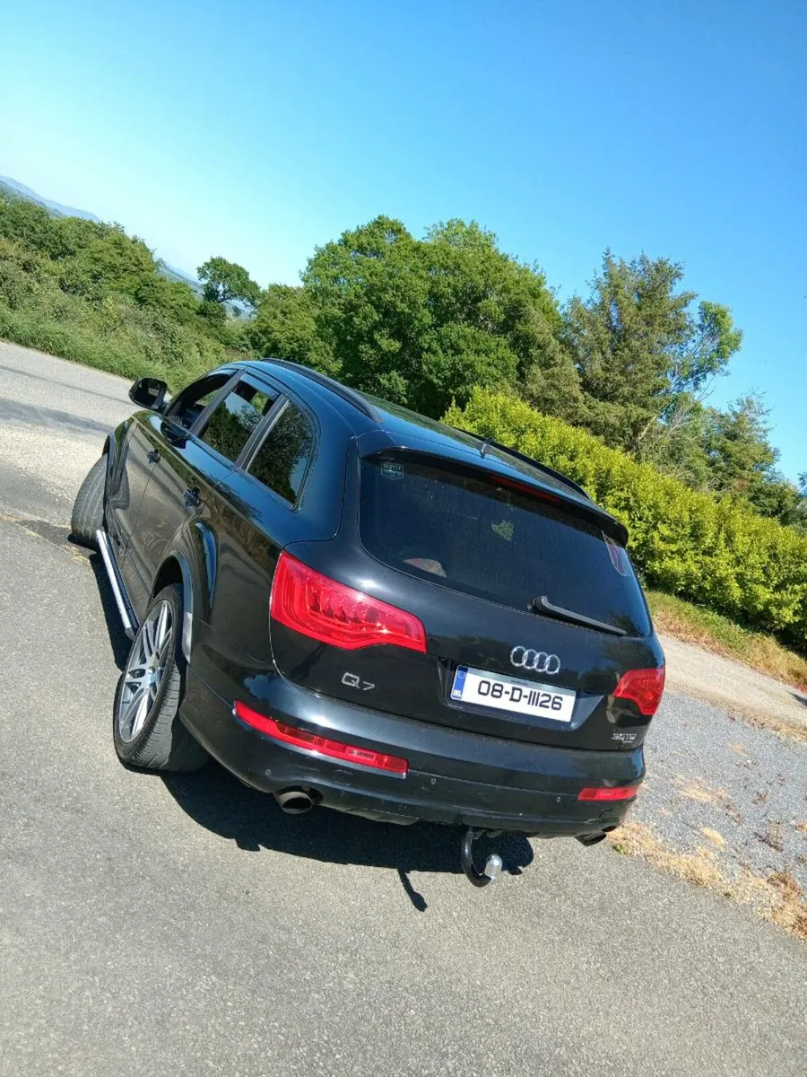 Audi q7 sline crew cab - Image 4