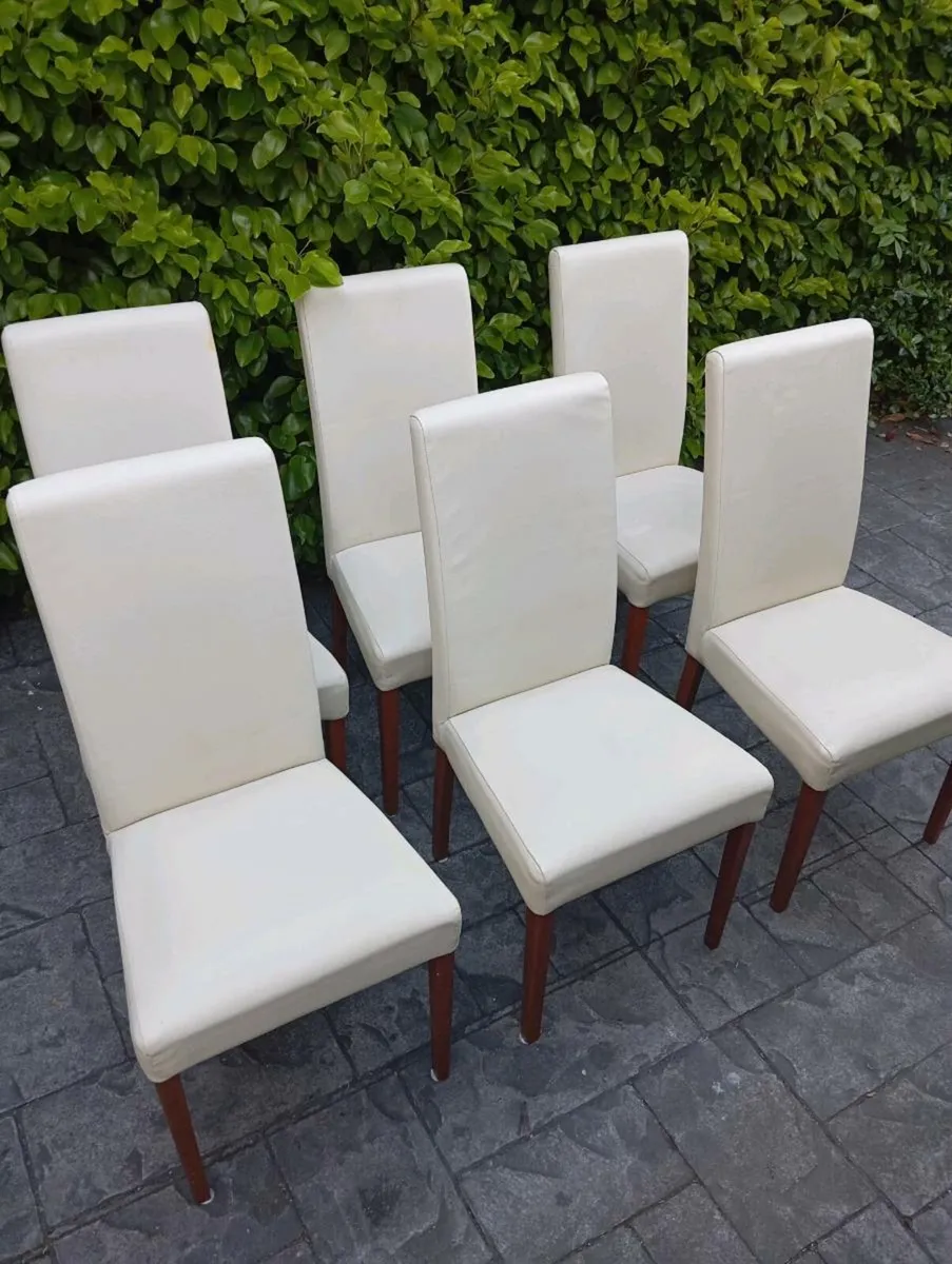 Set of 6 dining room chairs - Image 4