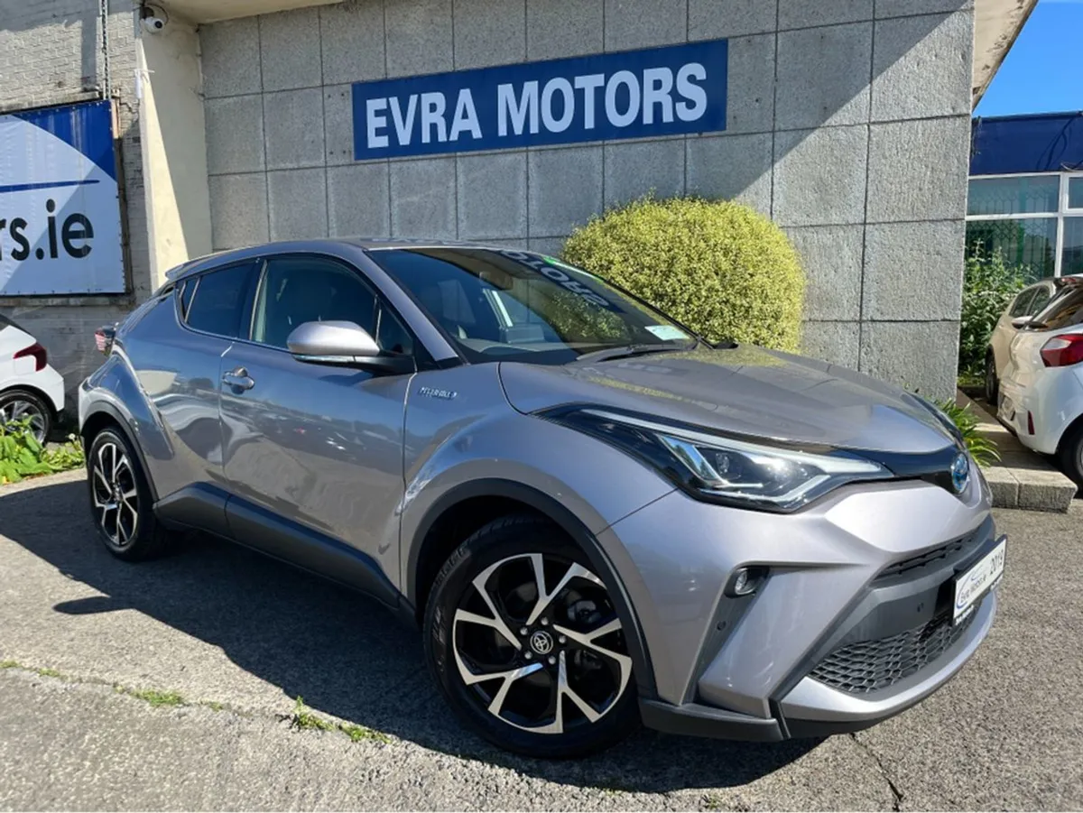 Toyota C-HR SOL Hybrid Automatic 1.8 Petrol //hig - Image 1