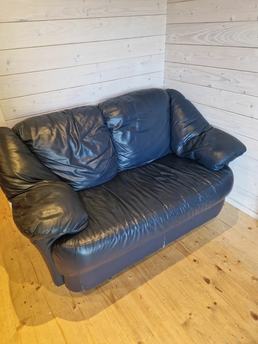 3 seater & 2 seater couch - Image 2