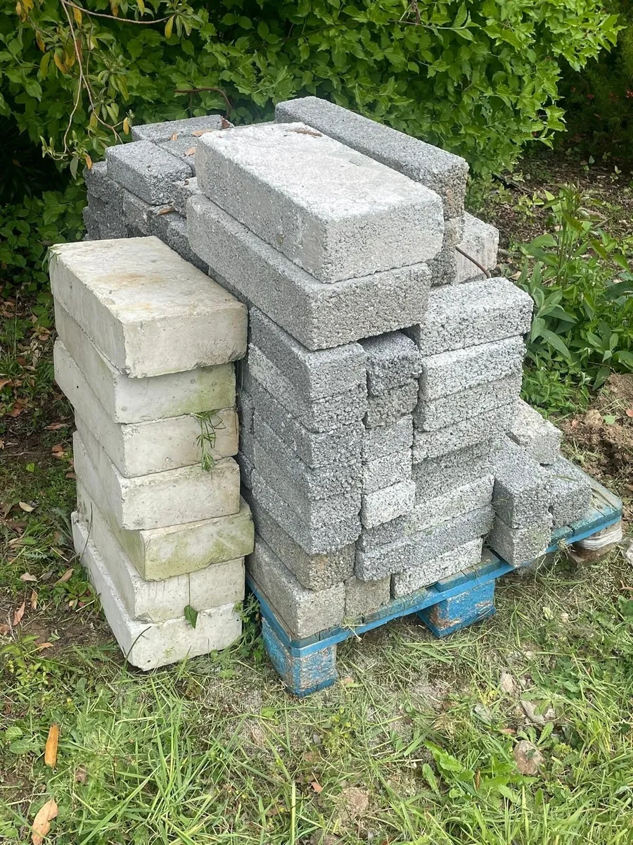 Slates porch APEX blocks RSJ pads stock block chim - Image 3