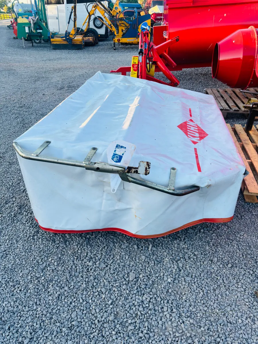 Kuhn GMG55 Disc Mower - Image 2