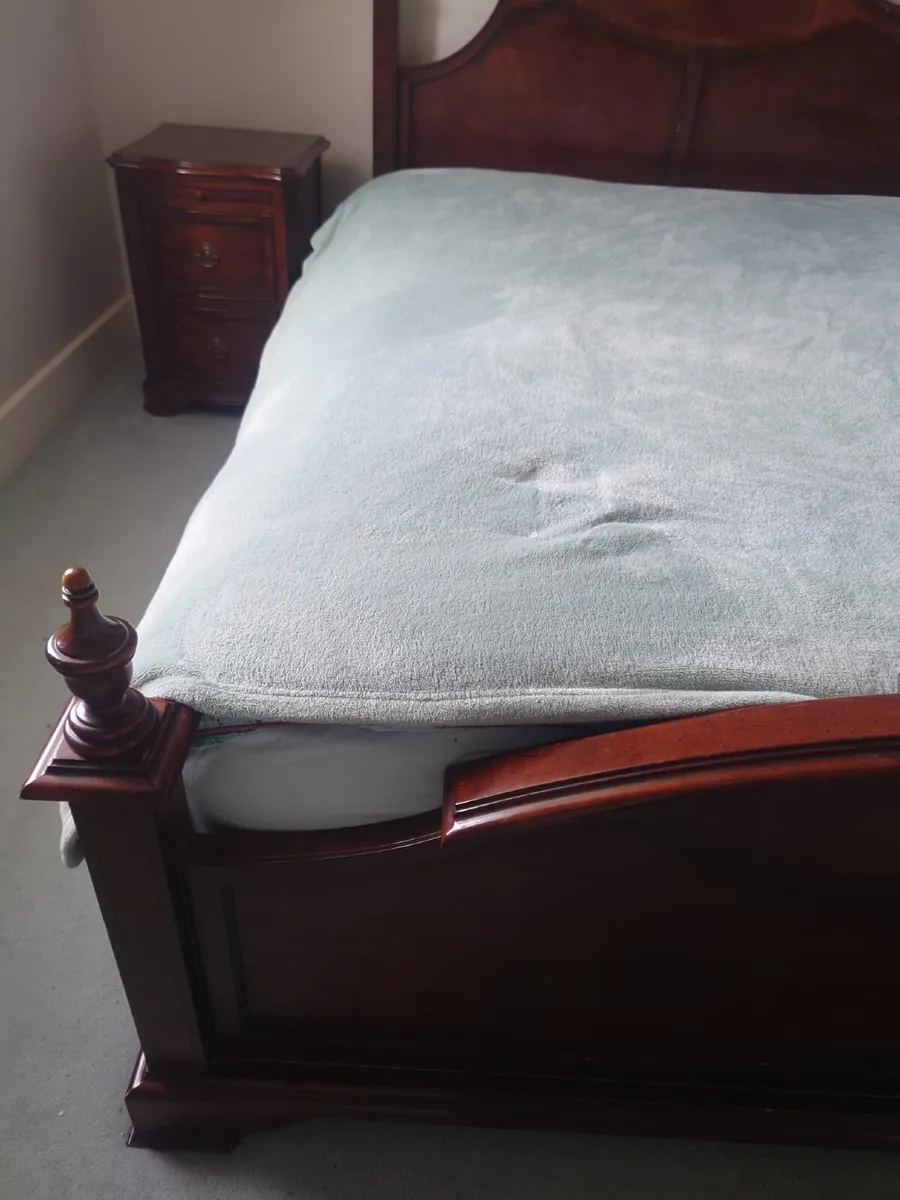 Mahogany Bed - Image 2