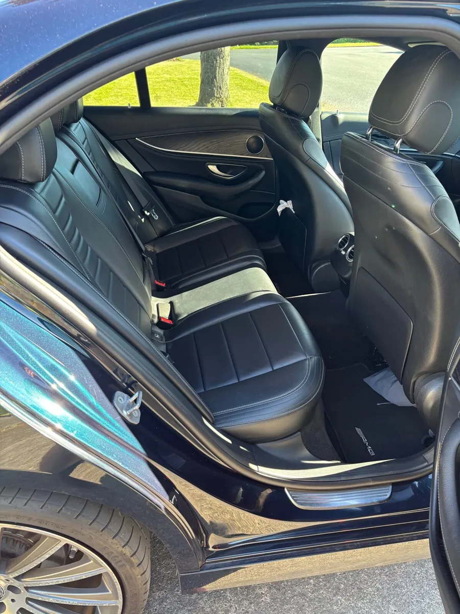 Mercedes-Benz E-Class 2018 - Image 2