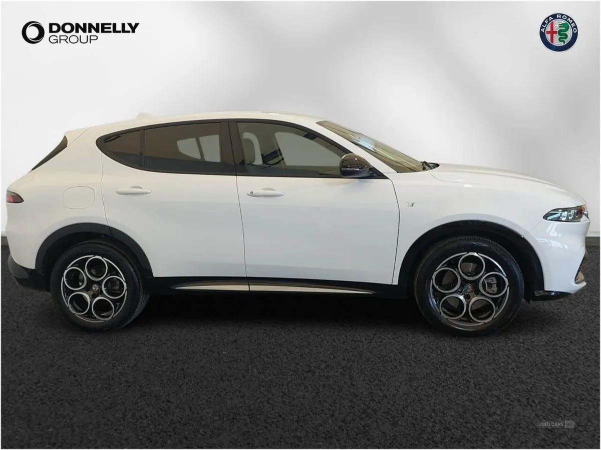 Alfa Romeo Tonale 1.5 Mhev Ti 5dr Auto - Image 2