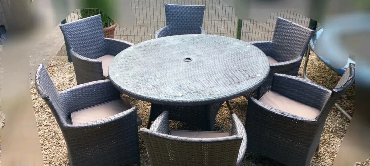Royalcraft 6 seater outdoor rattan furniture set - Image 2
