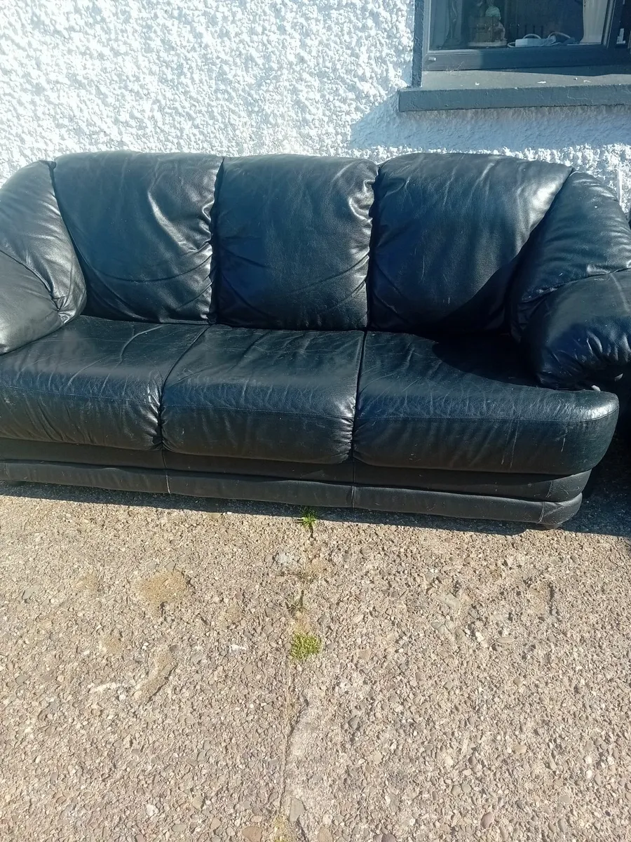 3 and 2 seater sofas - Image 1