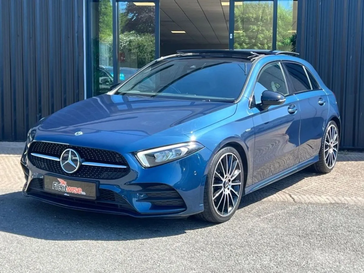 Mercedes-Benz A-Class 2.0 A200d Exclusive Edition - Image 3