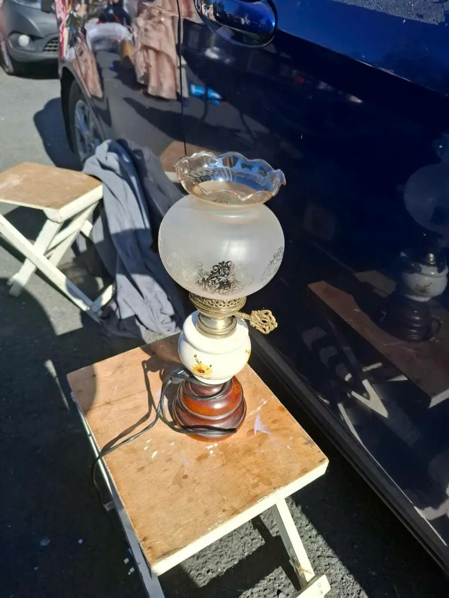 Electric table lamp postage possible