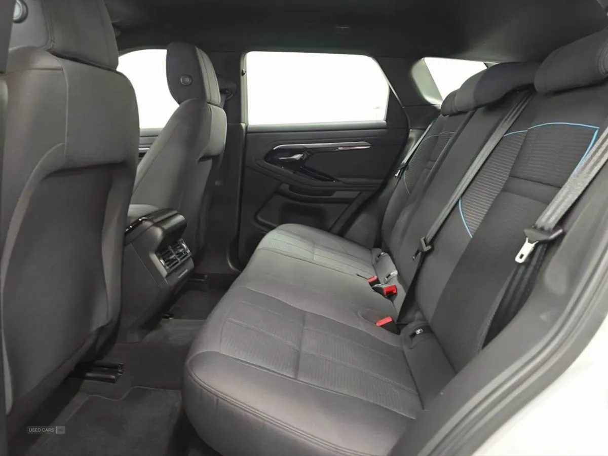 Land Rover Range Rover Evoque 2.0 D165 R-dynamic - Image 4