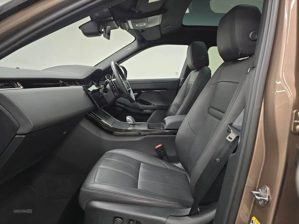 Land Rover Range Rover Evoque 2.0 D200 Dynamic SE - Image 3