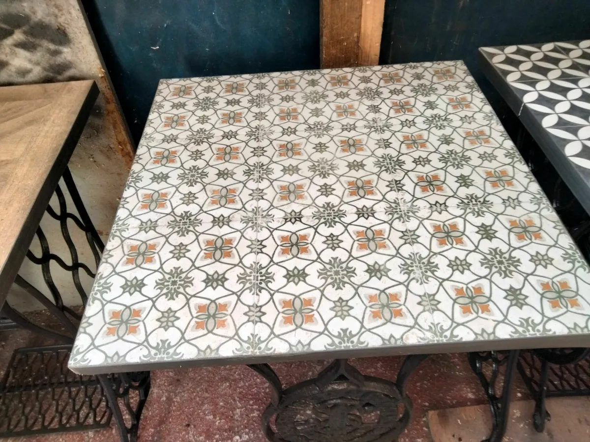 Garden patio table singer - Image 2