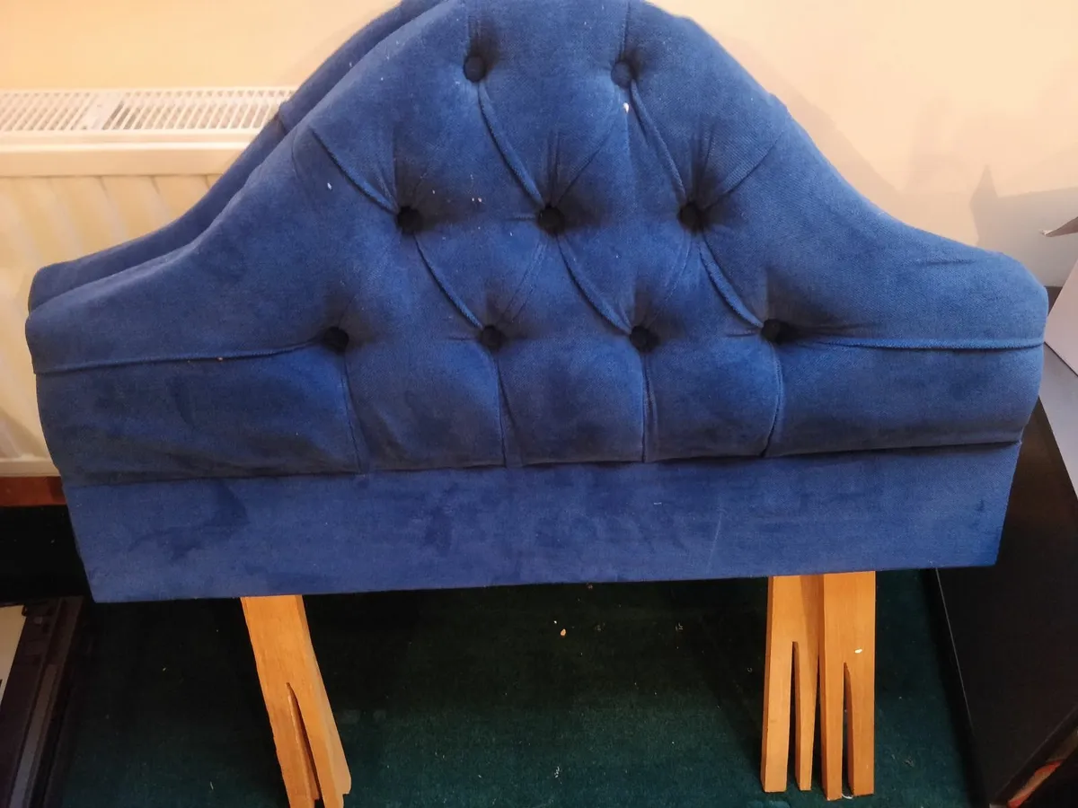 Blue headboard for single bed