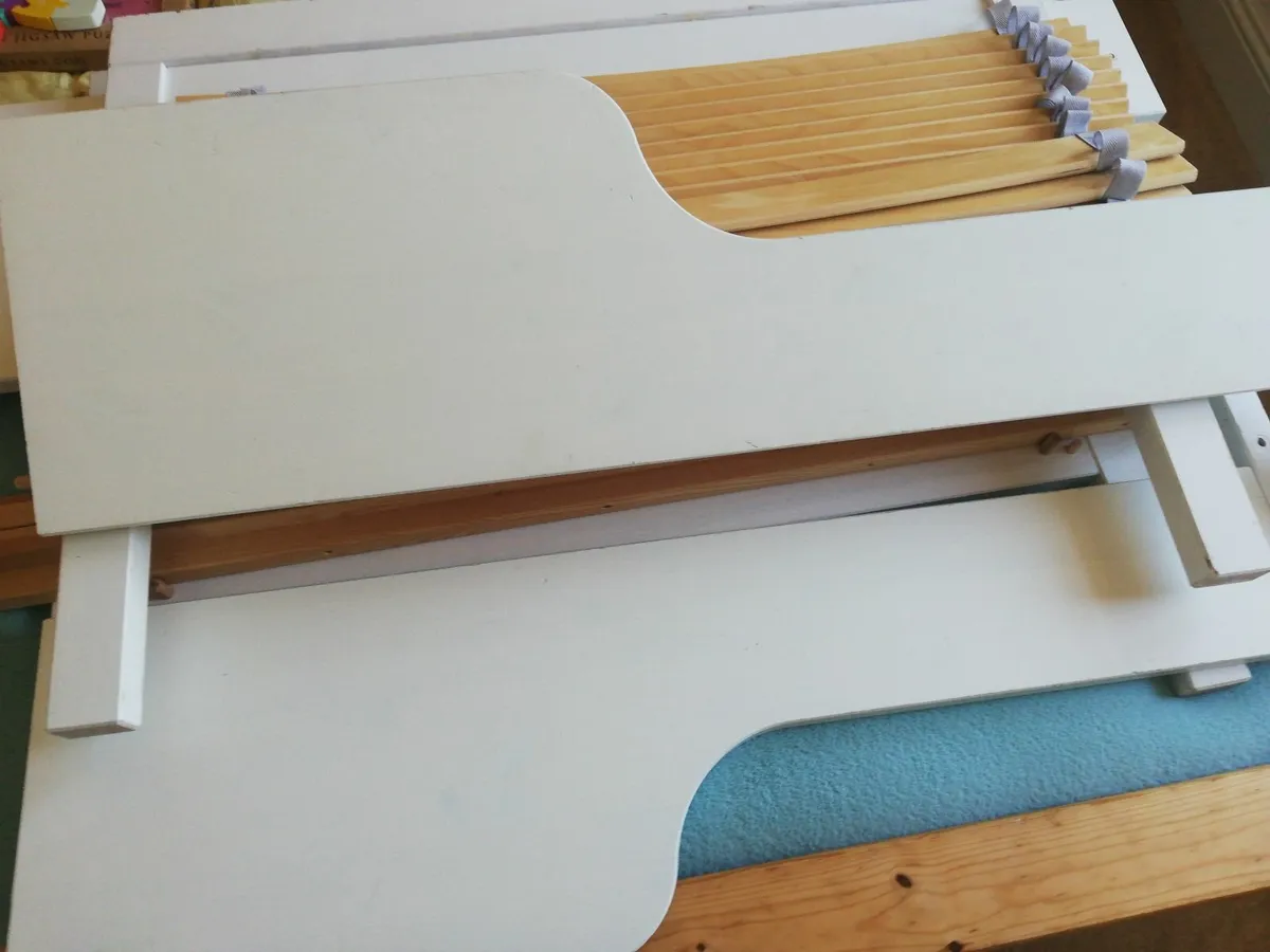 Childs bed - Image 3