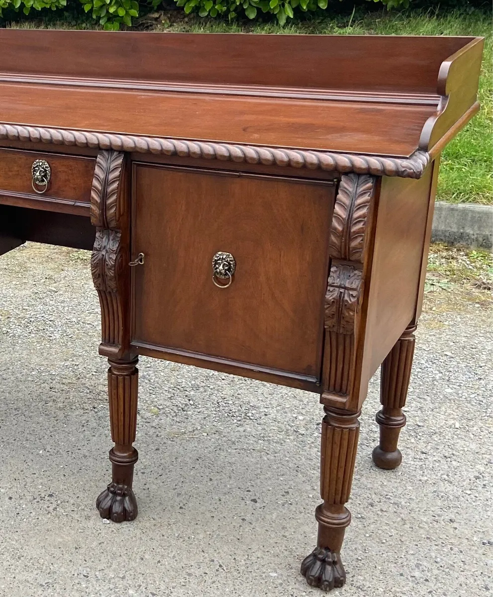 Georgian Irish hunt sideboard - Image 3