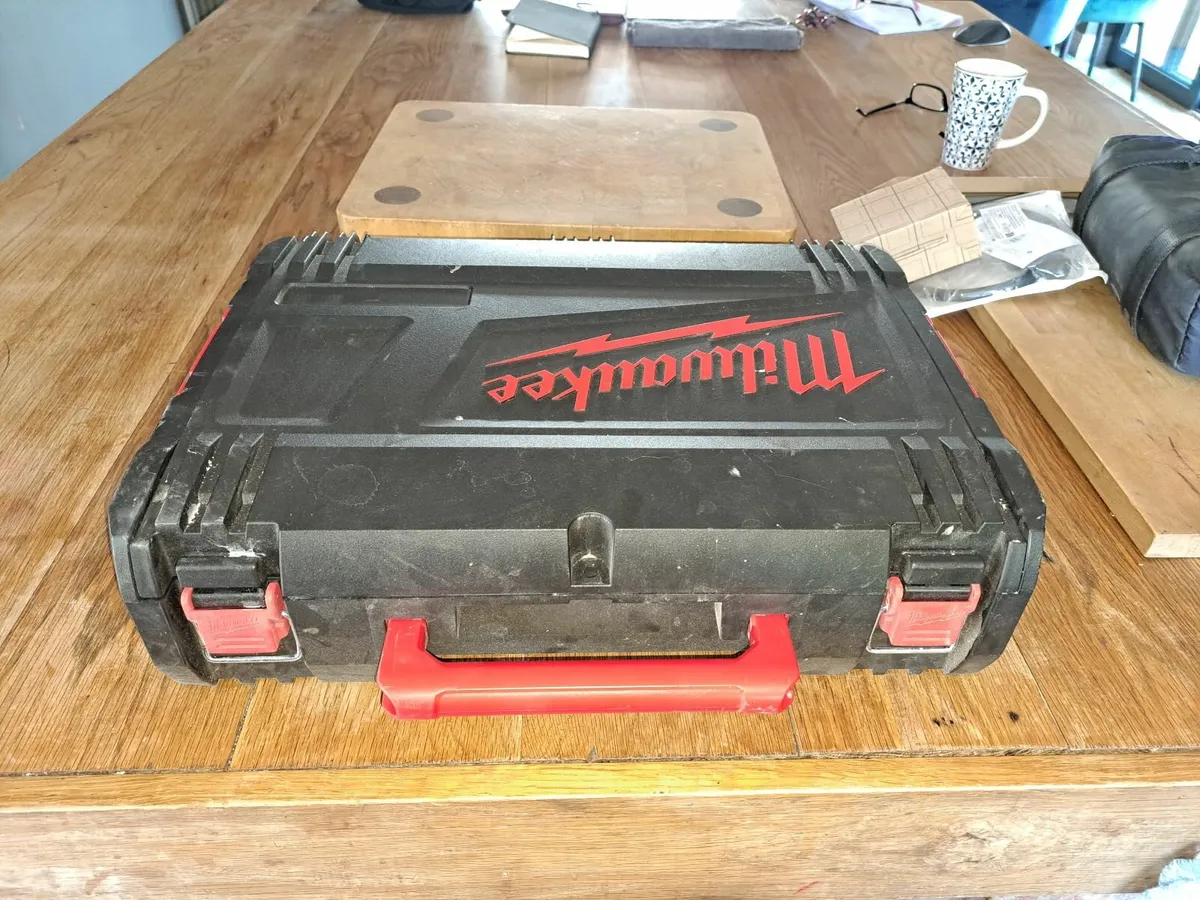 Milwaukee rivet gun - Image 2