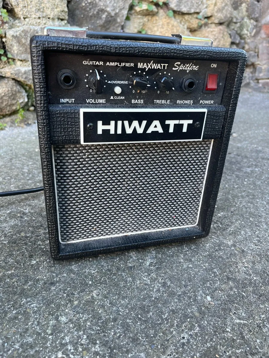 Guitar Amp - Image 1
