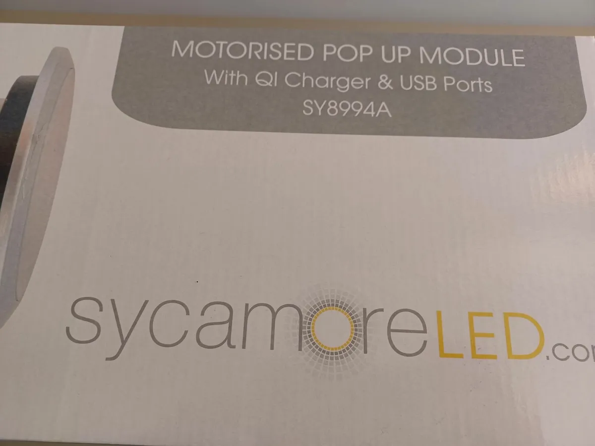 Motorised Pop-up Socket Power Port & USB Charger - Image 3