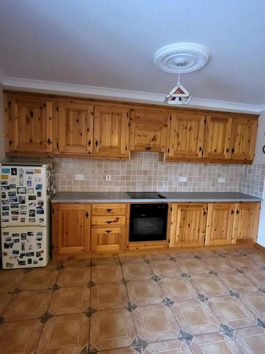 Kitchen - Image 2