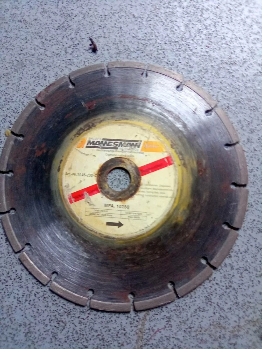 4. CONCRETE. CUTTING  DISCS - Image 4