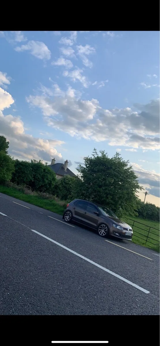 Volkswagen polo 1.2 diesel 2012 - Image 4