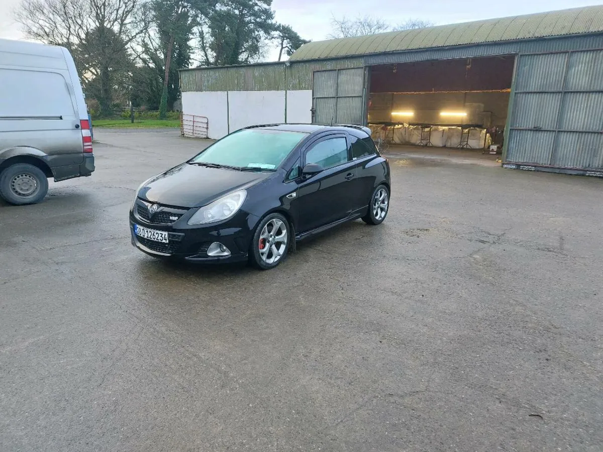 Opel corsa vxr - Image 1