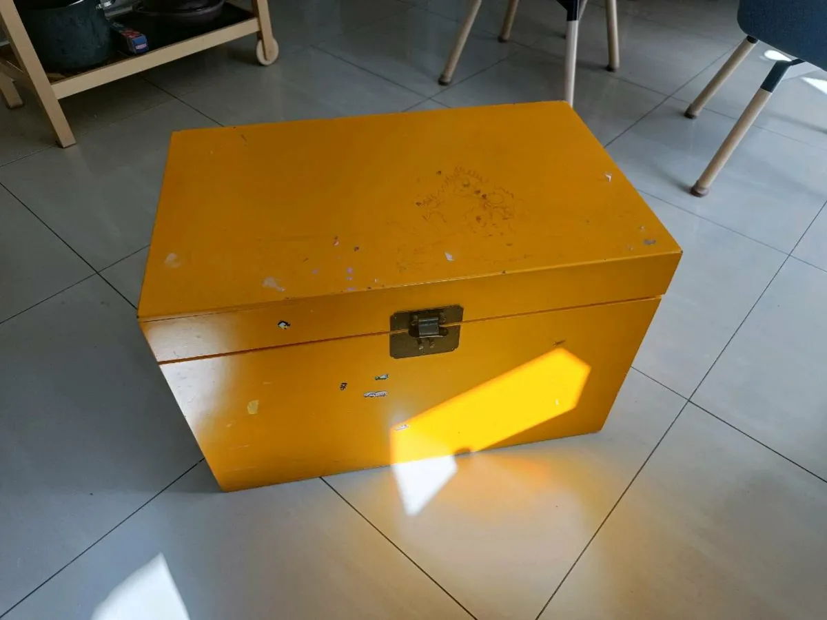 Storage chest - Image 4