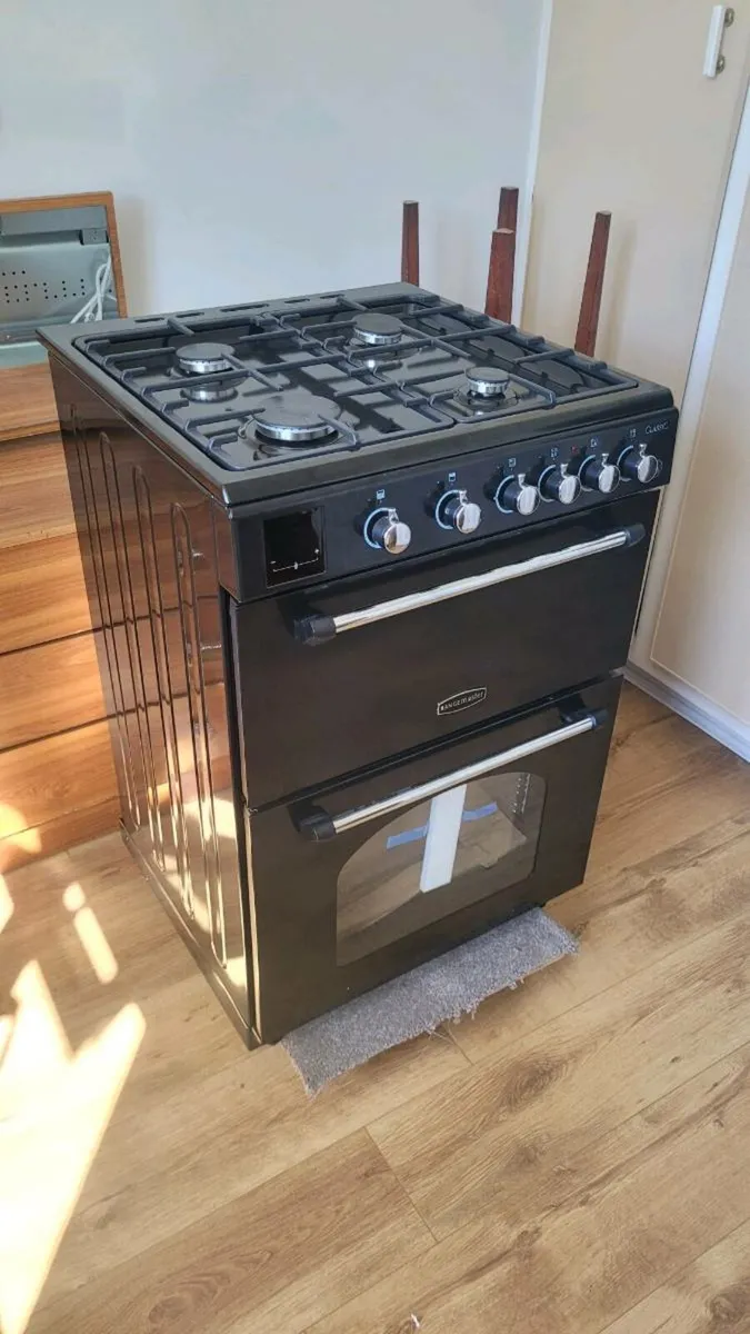 Rangemaster Classic 60cm Gas Cooker - Image 1