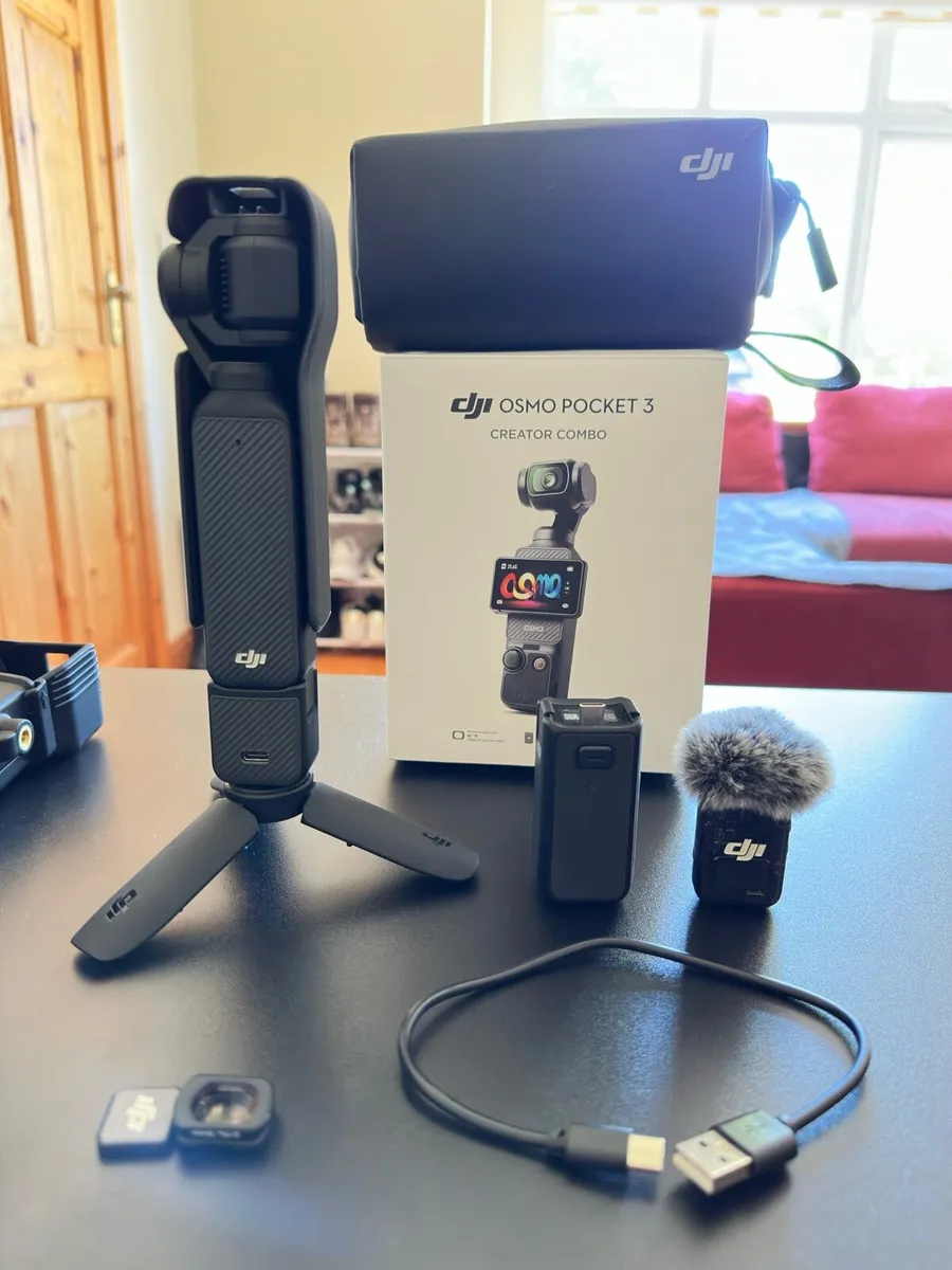 Dji osmo pocket 3 Creator Combo + accessories - Image 1