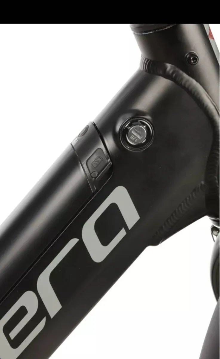 Carrera Actuate 1 Lowstep Electric Hybrid Bike - Image 4