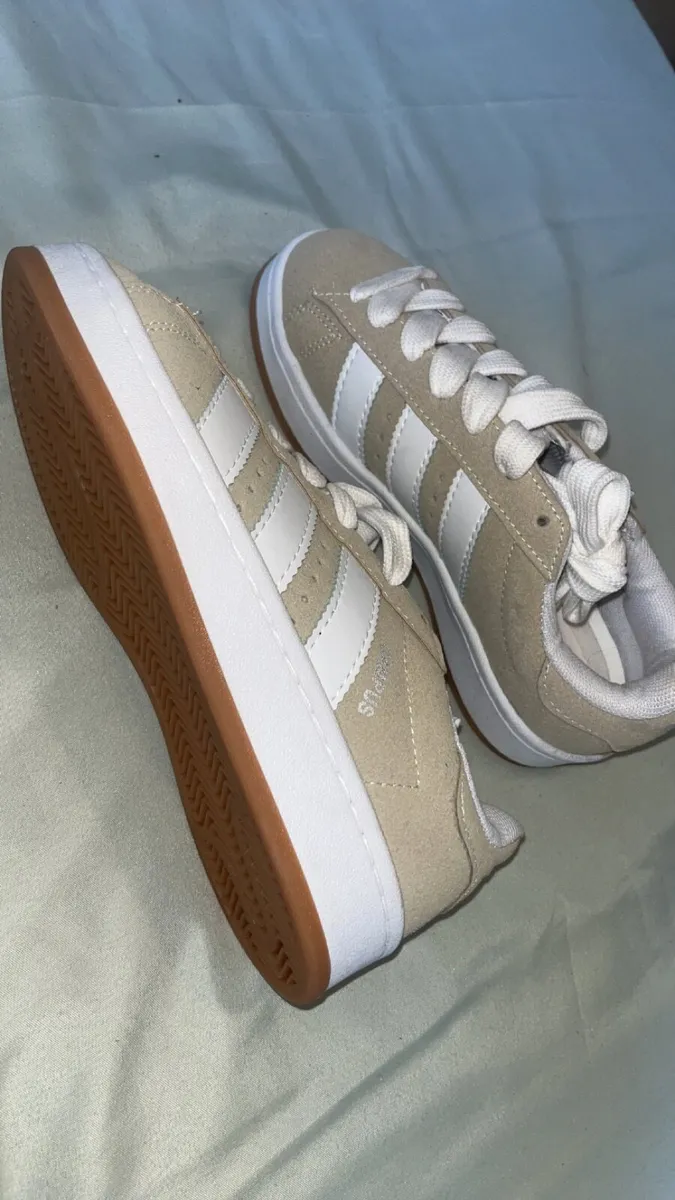 Shoes - Image 2