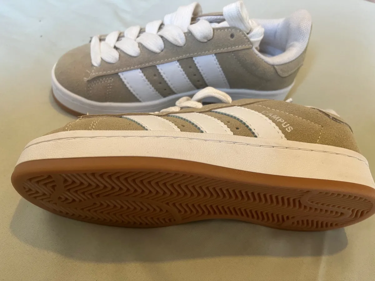 Shoes - Image 3