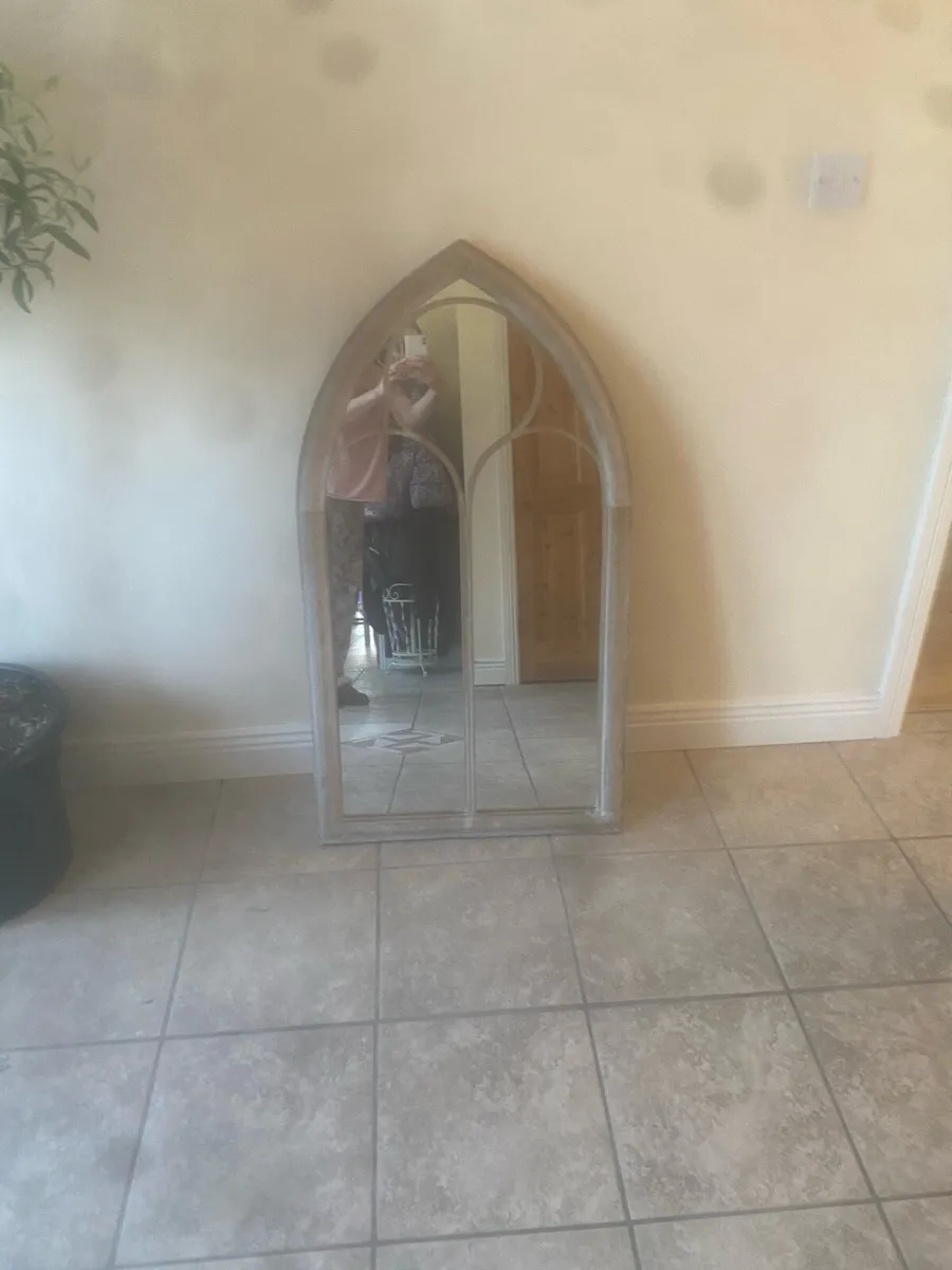 Mirror - Image 2