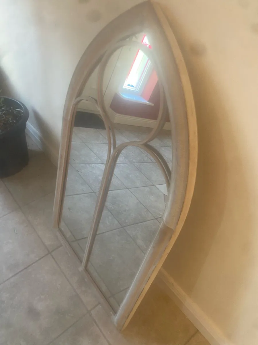 Mirror - Image 3