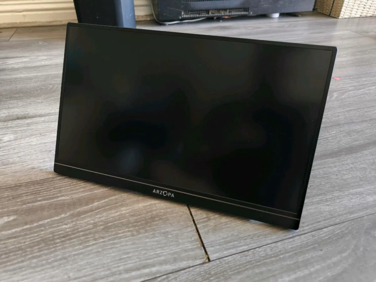 Portable monitor 15.6 - Image 1