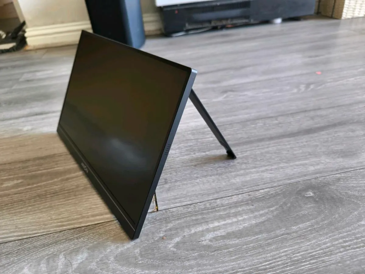Portable monitor 15.6 - Image 2
