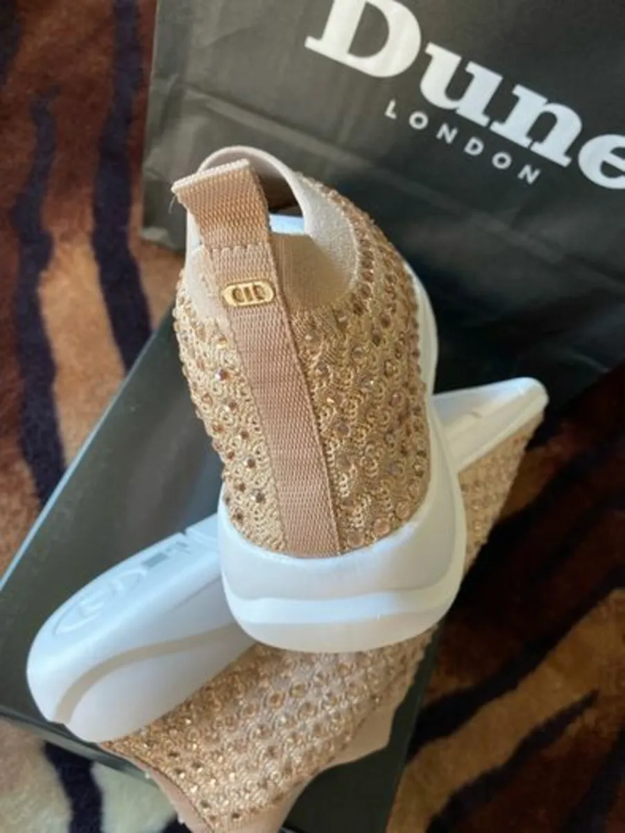 Dune London Embellished Trainers size 7uk 40eu NEW - Image 4